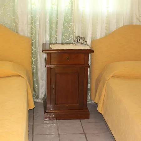 Apartmanhotel Cuore Di Palme Floridia