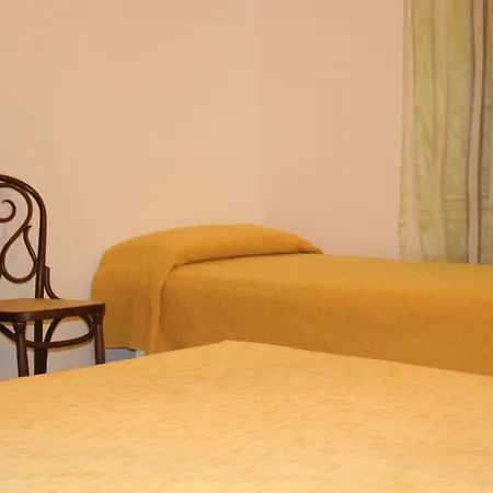 Apartmanhotel Cuore Di Palme Floridia