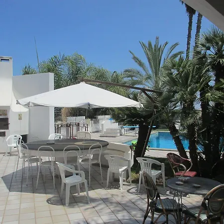 Apartmanhotel Cuore Di Palme