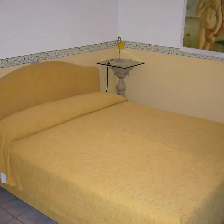 Cuore Di Palme Floridia